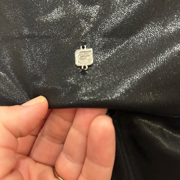 NWT 🍃 Fabletics Black Faux Leather Leggings Shiny Black Fog foil - size XS / 4 - Picture 9 of 12